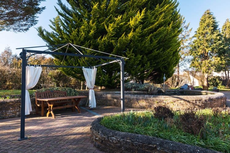 Hempton Field Care Home, Chinnor, OX39 4EB