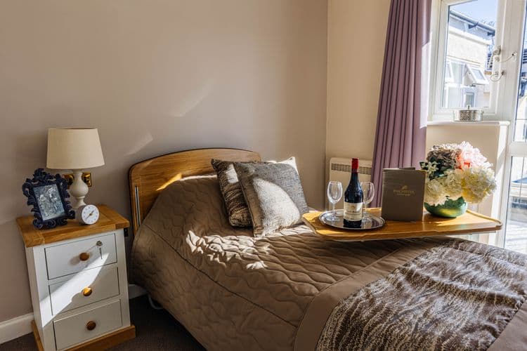 Hempton Field Care Home, Chinnor, OX39 4EB
