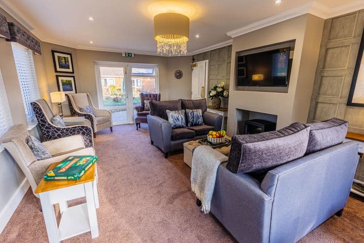 Hempton Field Care Home, Chinnor, OX39 4EB