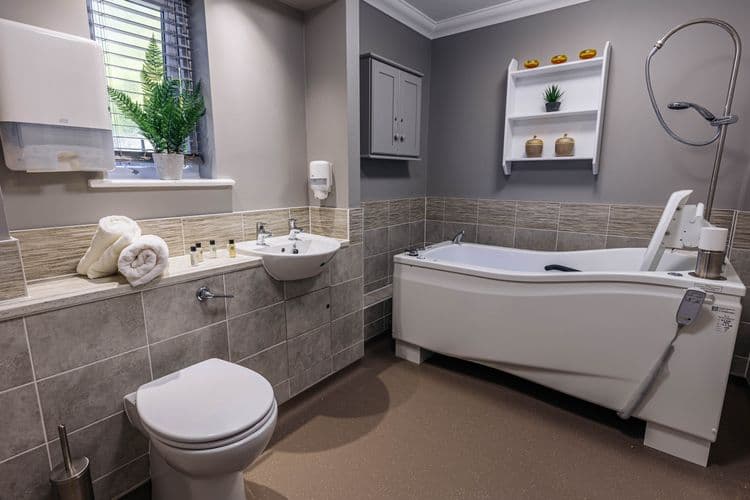 Hempton Field Care Home, Chinnor, OX39 4EB