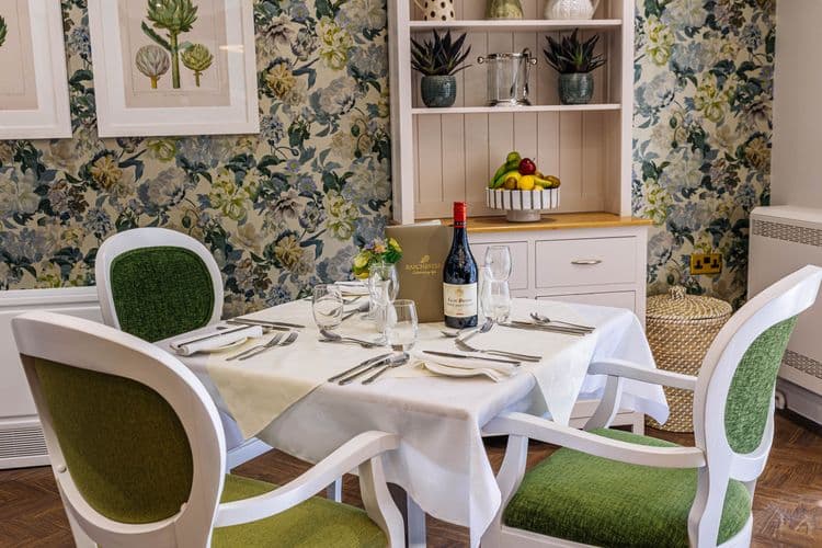 Hempton Field Care Home, Chinnor, OX39 4EB
