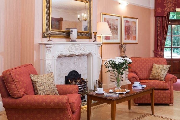 Henleigh Hall-main-image