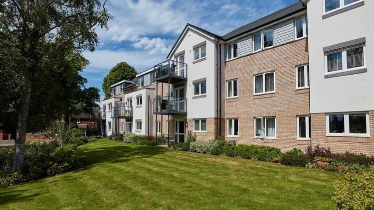 Hitchin - Dove House Lodge Care Home