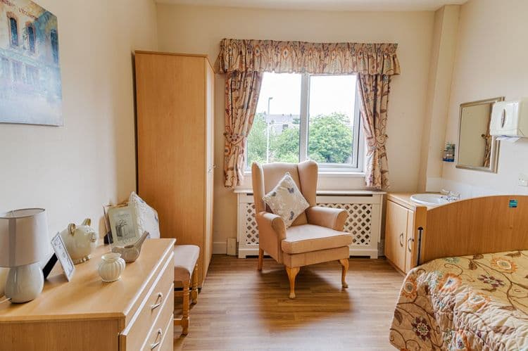 Barchester Healthcare Balclutha Court Care Home, Greenock, PA16 8DY
