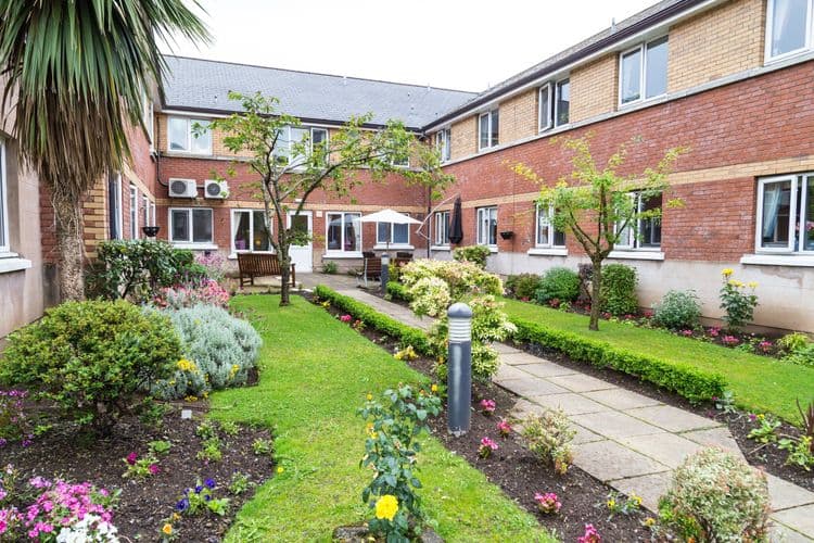 Balclutha Court Care Home, Greenock, PA16 8DY