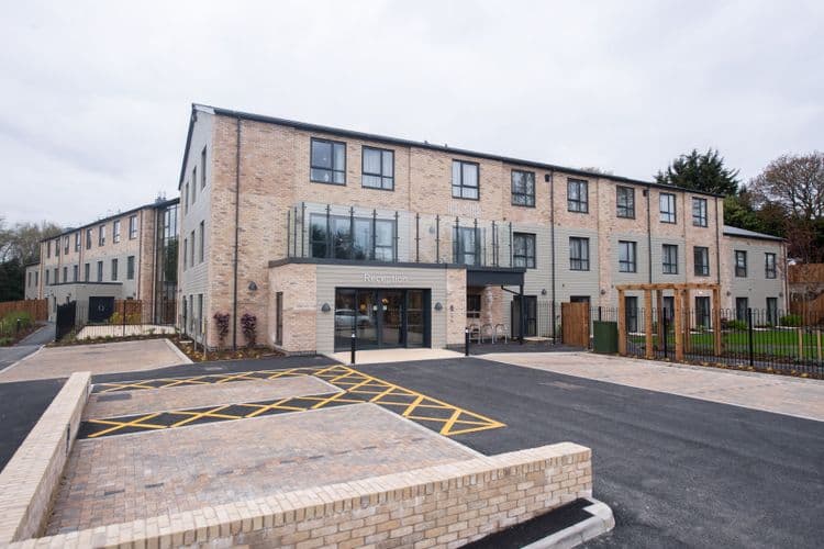 Adel Manor Care Home, Leeds, LS16 7AL