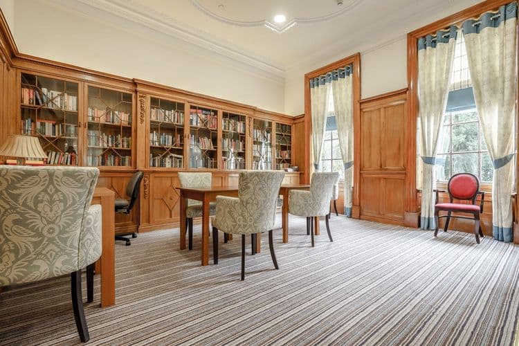 Kenton Lodge - Resale Care Home