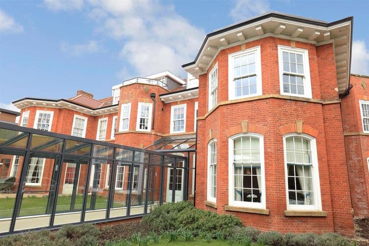 Kenton Lodge - Resale Care Home