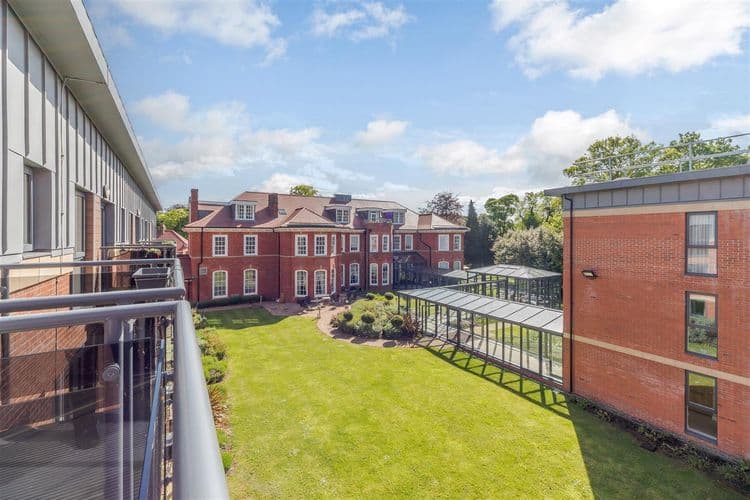 Kenton Lodge - Resale Care Home