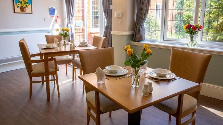 Kilfillan House Care Home, Berkhamsted, HP4 3LZ