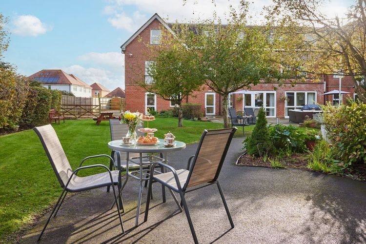 Kings Lodge Care Home, Chichester, PO18 8PN