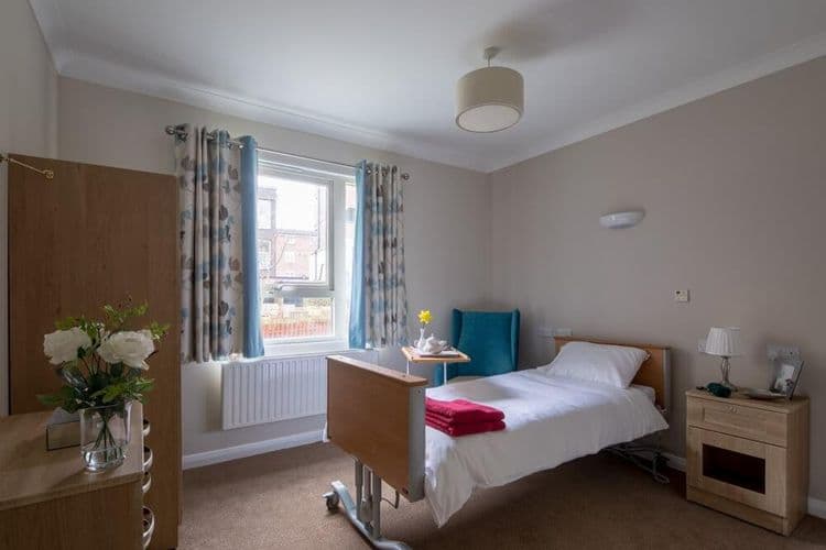 Lennox House Care Home, London, N7 7DS