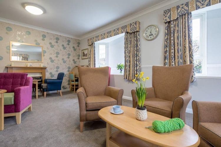 Lennox House Care Home, London, N7 7DS