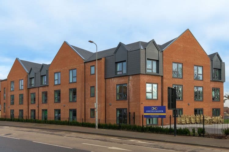Image of Lincoln Manor