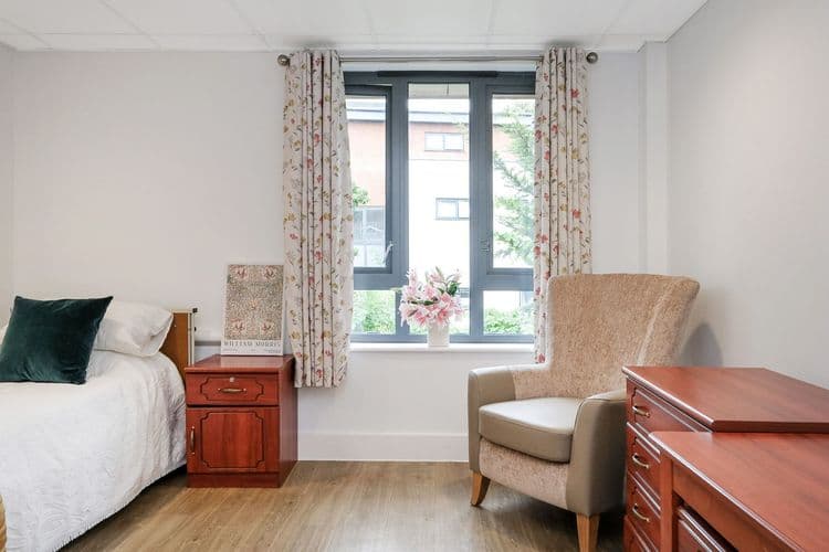 Meadowside Care Home, London, N12 7DY