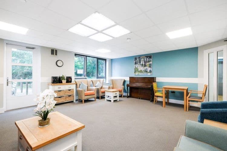 Meadowside Care Home, London, N12 7DY