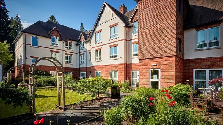 Moorlands Lodge Care Home, Haslemere, GU26 6TJ