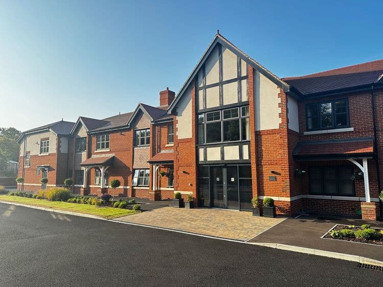 Orchard Manor-main-image
