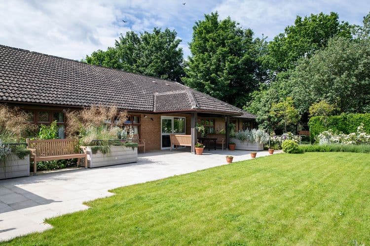 Lake House Care Home, Banbury, OX17 3NG
