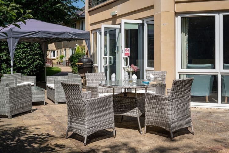 Madley Park House Care Home, Witney, OX28 1AT