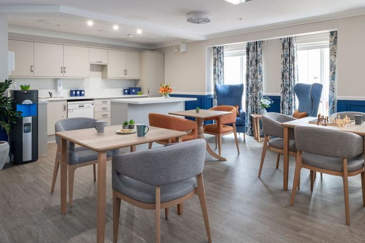 Meadowcroft Care Home, Thame, OX9 3NQ