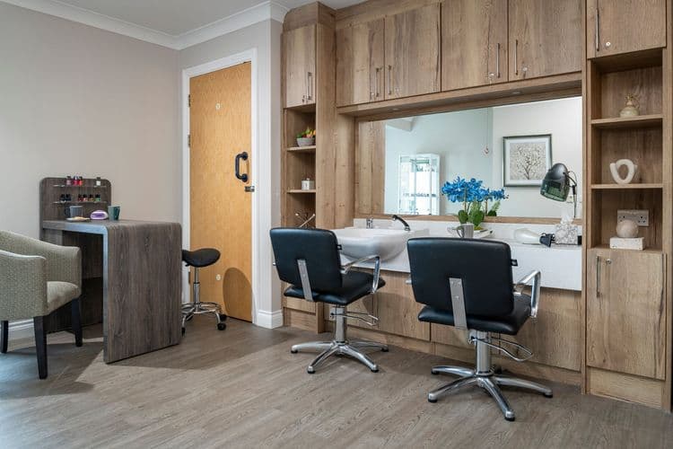 Meadowcroft Care Home, Thame, OX9 3NQ