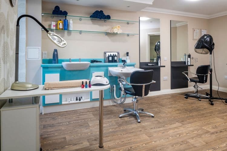 The Lakes Care Centre Care Home, Cirencester, GL7 5TL