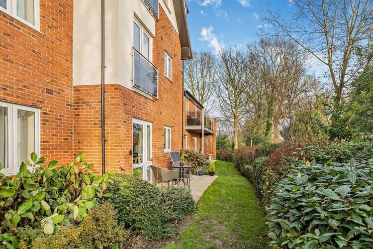 Oak Grange  - Resale Care Home
