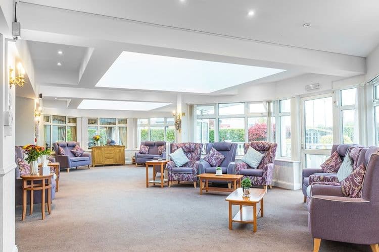 Oakland Grange Care Home, Littlehampton, BN17 6BB