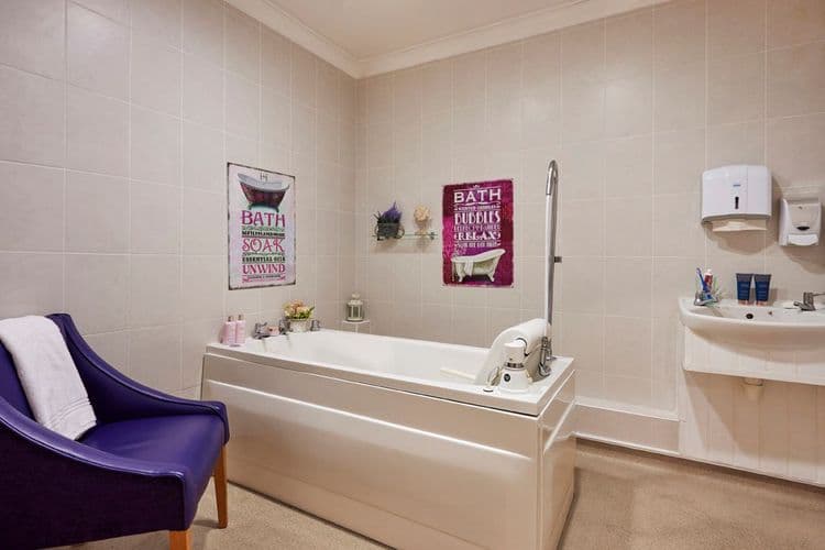 Oaklands House Care Home, Southampton, SO30 3HP
