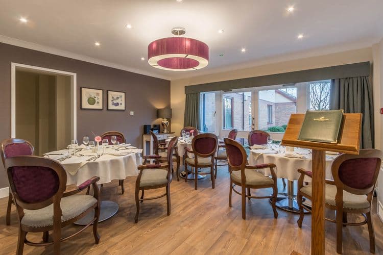 Barchester Healthcare Overslade House Care Home, Rugby, CV22 6DY