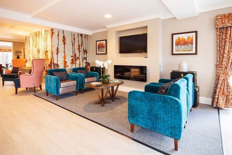 Penrose Court-main-image
