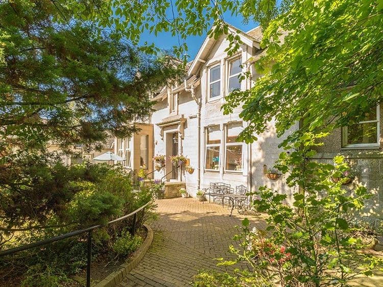 Pine Villa-main-image