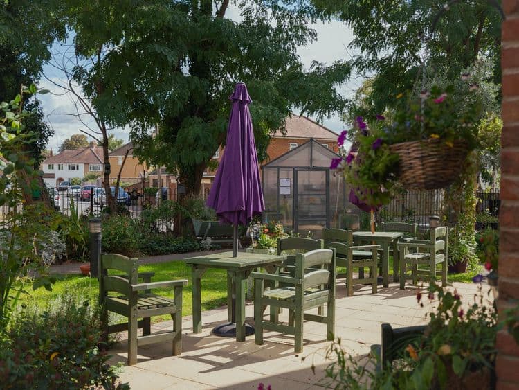 Queen's Court Care Home, Windsor, SL4 5AZ