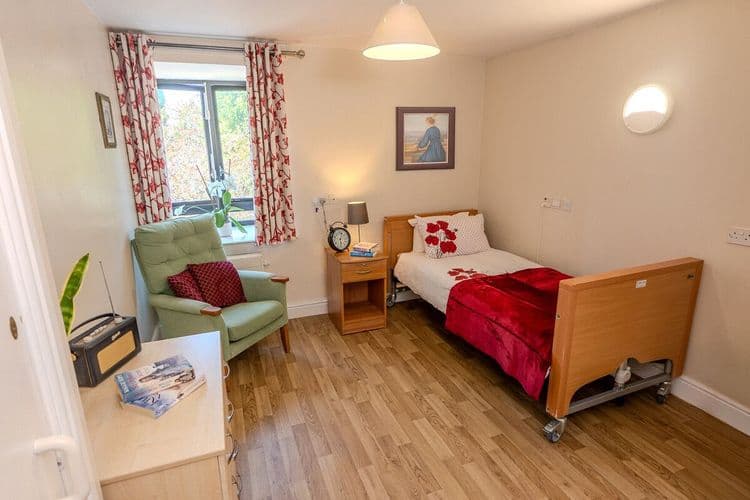 Lawnfield House Care Home, London, NW2 4DJ