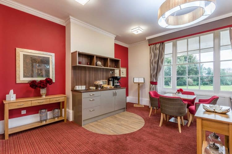 Barchester Healthcare Red Oaks Care Home, Henfield, BN5 9UY