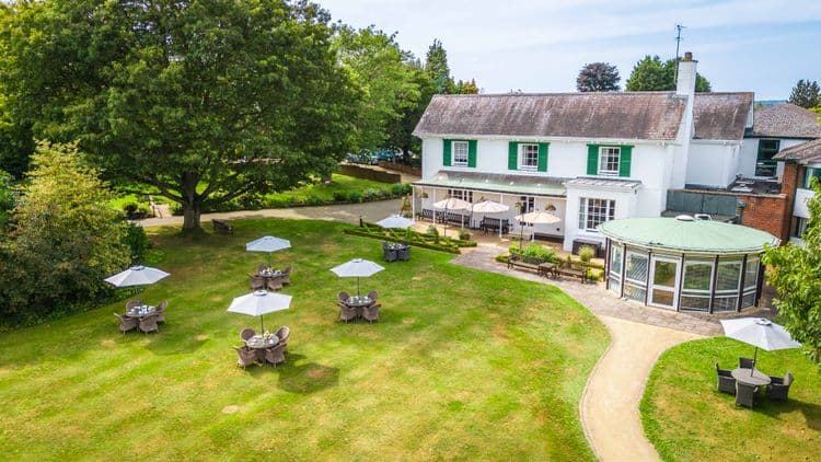 Barchester Healthcare Red Oaks Care Home, Henfield, BN5 9UY