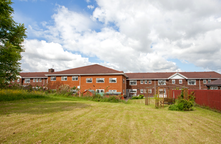 Royley House Care Home, Oldham, OL2 5ED