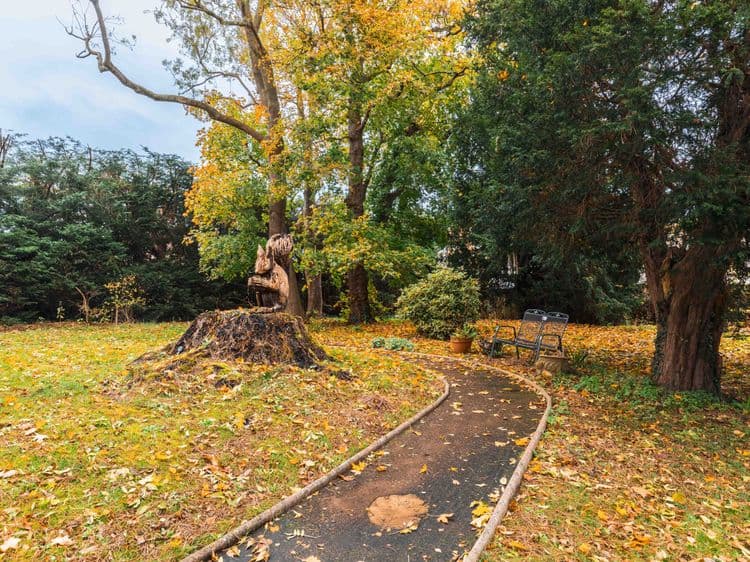 Barchester Healthcare Ross Court Care Home, Ross-on-Wye, HR9 7BQ