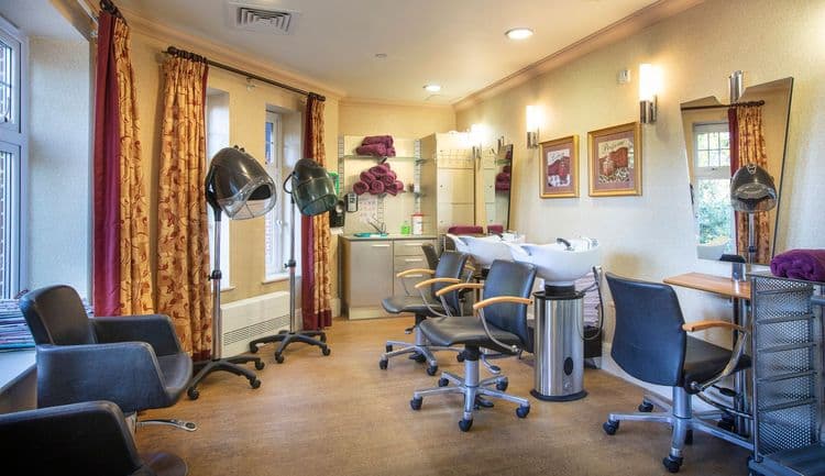 Signature at Weybridge Care Home, Weybridge, KT13 0HY