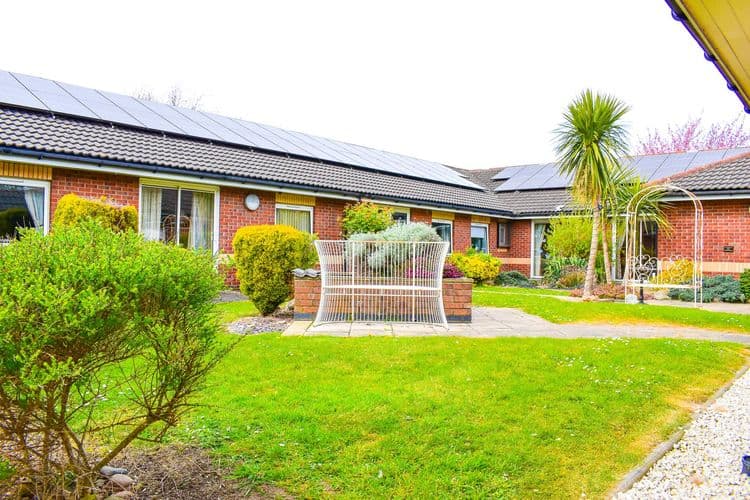 Saltshouse Haven Care Home, Hull, HU8 9EH