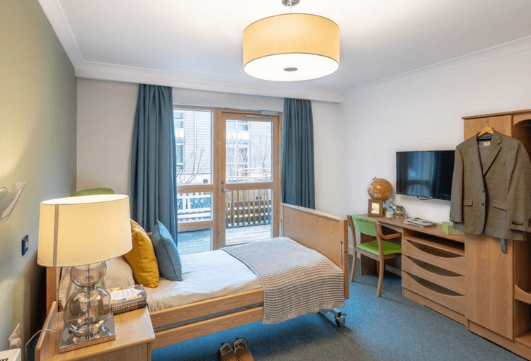 Newton House Care Home, Glasgow, G77 6GZ