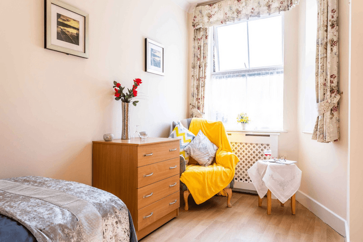 Haslington Lodge Care Home, Greenhithe, DA9 9JB