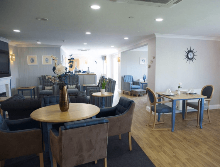 Carlton Court Care Home, Barnet, EN5 2SJ