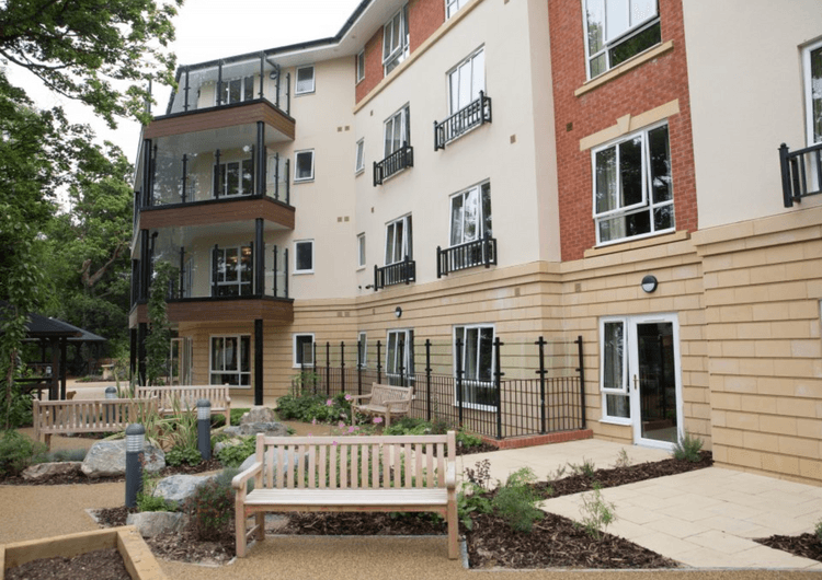 Cuffley Manor Care Home, Potters Bar, EN6 4AA