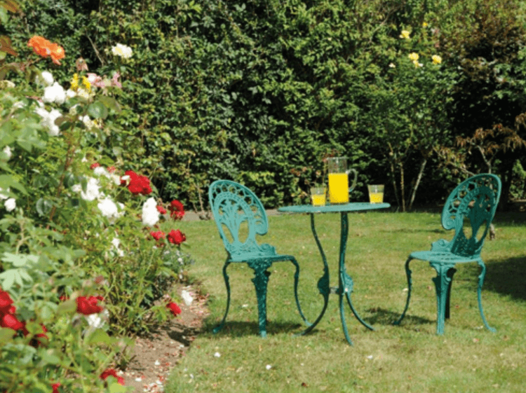 Lynton Hall Care Home, New Malden, KT3 5EE