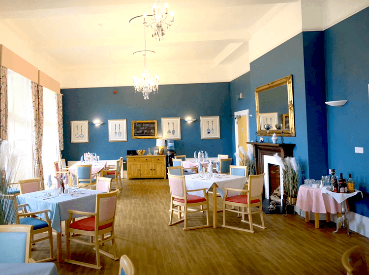 West Cliff Hall Care Home, Southampton, SO45 6AA