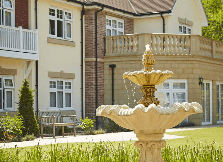 St. Ives Country House Care Home, Ringwood, BH24 2EE