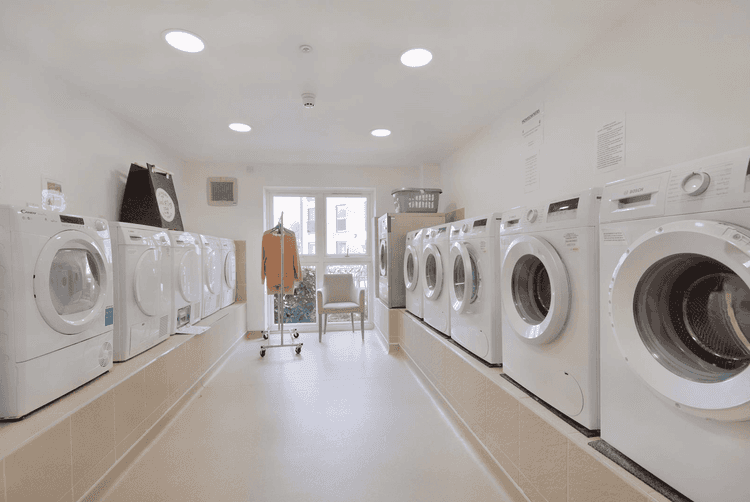 Deans Park Court - Resale Care Home