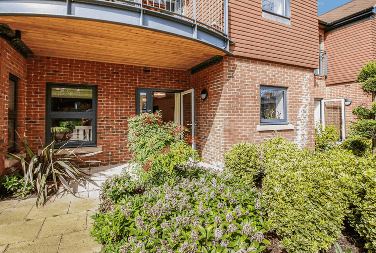 Elizabeth House - Resale Care Home